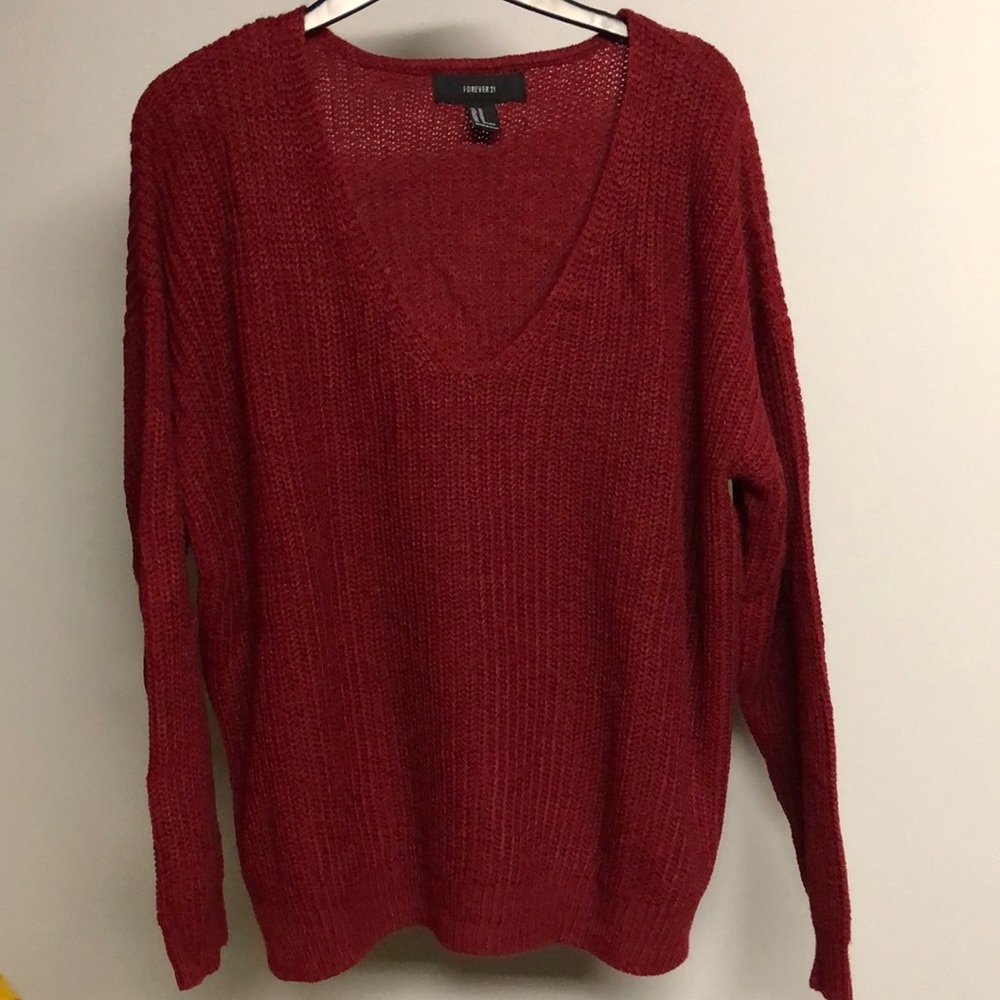 Oversized knit v neck!